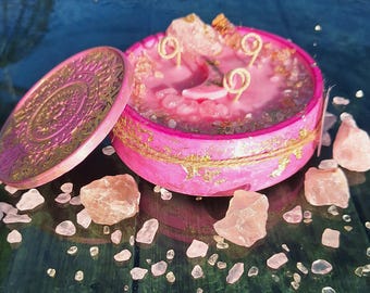 Betoverde roze maankaars van liefde en geluk | Magie van rozenkwarts en citrienkristal | Cadeau volle maan waterritueel| decoraties voor de feestdagen