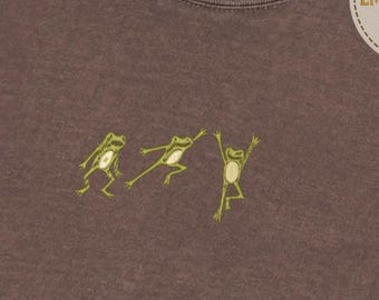 Jumping Frog Embroidered T-Shirt, Frog University T-shirt, Embroidered Tshirt, Silly Frog Tee, Frog Cool Crew Neck Tshirt, E004