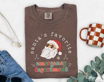 Camiseta navideña de urgencias, camiseta de enfermera, regalo navideño para enfermeras, camiseta festiva de atención médica, regalo navideño para urgencias, V176