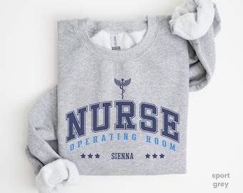 Camiseta de enfermera para quirófano, enfermeras de quirófano, sudadera con capucha de enfermera quirúrgica, ropa de quirófano, camiseta de enfermera médica personalizada, camiseta de quirófano personalizada, S104