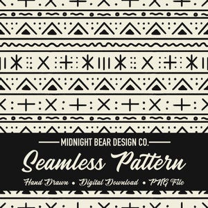 Op de afbeelding: Een naadloos patroon in zwart en crème met geometrische vormen, waaronder driehoeken, kruisen en lijnen. Het ontwerp bevat de tekst "Seamless Pattern", "Hand Drawn", "Digital Download" en "PNG File".