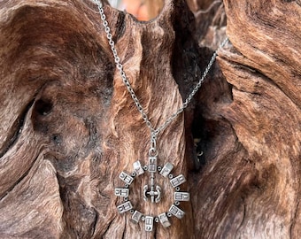 Interstellar &quot;Endurance&quot; Ship Pendant Necklace – Intricately Detailed Brass Pendant on a Durable Stainless Steel Chain Inspired by Sci-Fi