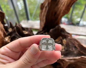 16mm Herren Kreuz Handgefertigter Ring aus Edelstahl, Christlicher Herrenring, Kostenlose Gravur, Individueller Schmuck, Heiliger Kreuzring