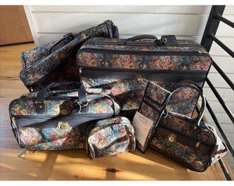 Vintage Jaguar 6 Piece Floral Tapersty Luggage Set OLA0001