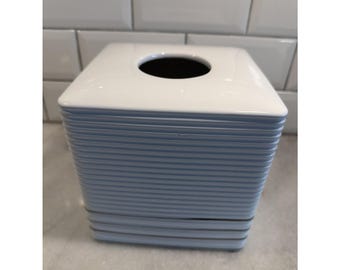 J Queens New York CeramicTissue Box Holder White/silver Trim GW997