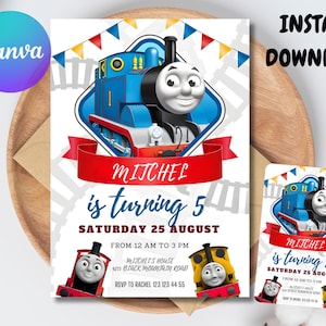 以下が含まれることがあります： 青いトーマス・ザ・タンク・エンジンをテーマにした誕生日招待状で、「MITCHELは5歳になります」というテキストが入っています。招待状には日付、時間、RSVP情報が含まれています。小さなマッチングカードも表示されています。