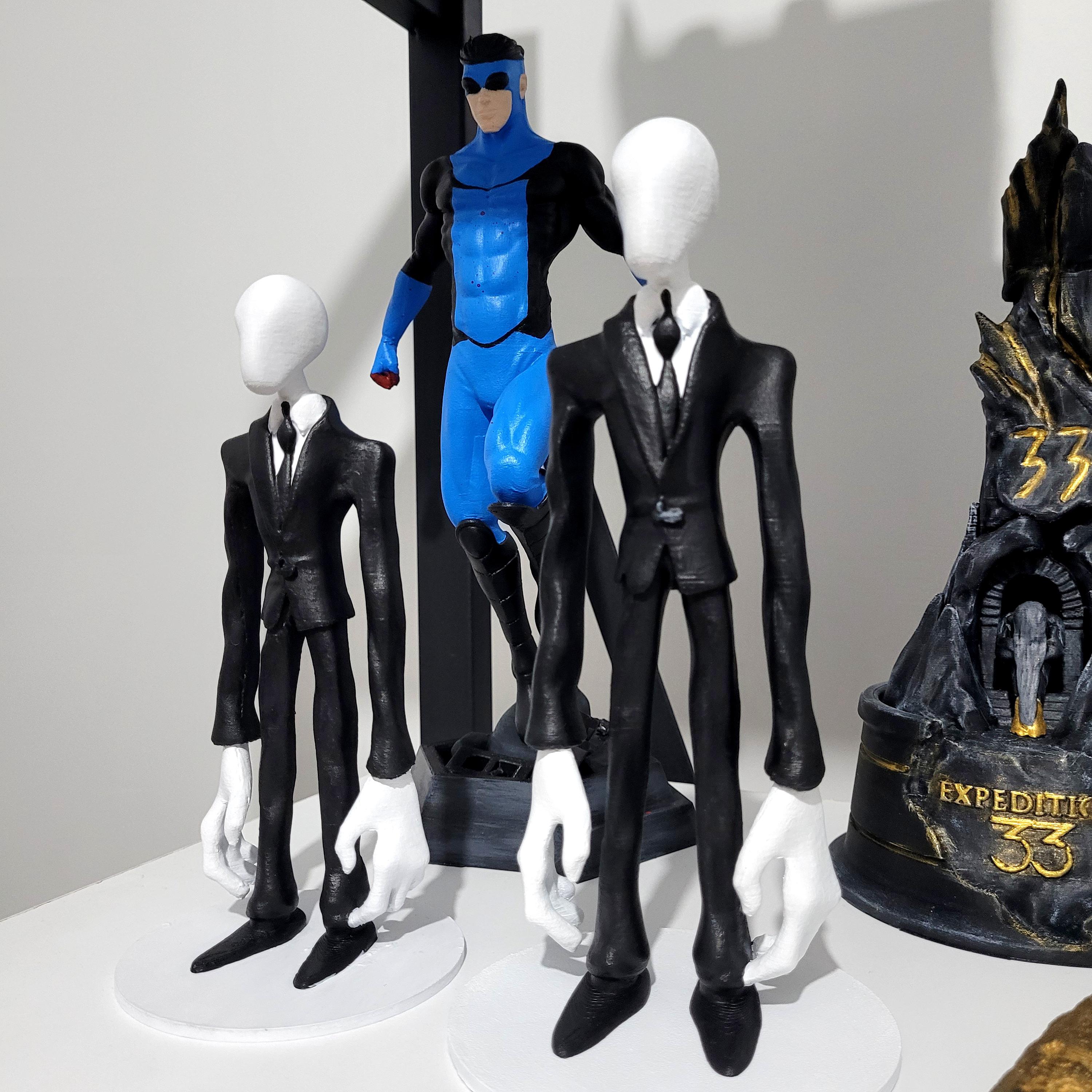 Hand-painted Slenderman Figure: Creepy Horror Collectible Statue