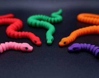 Articulated Snake Toy – 3D Printed Fidget Snake, Flexible Sensory Toy, Unique Gift for Kids & Adults