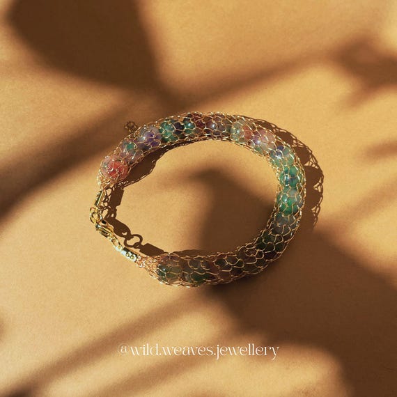 Knitted Agate Gemstone Bracelet: 18k Gold-Plated Boho Cuff