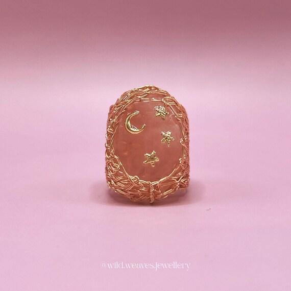 Gold Statement Ring with Starry Rose Quartz: Hand-knitted 18k gold plated wire cocktail ring, gemstone jewellery gift for her Valentine’s