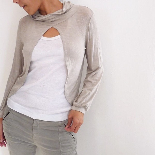 Gray top with shawl collar LAST ONE size Medium