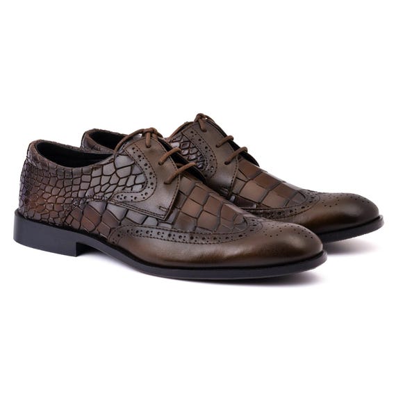 Classic Brown Leather Oxfords with Crocodile Texture Handcrafted Men main image 2