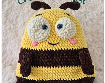 Häkelanleitung für eine Biene (PDF), niedliche Amigurumi-Biene als Plüschtier, einfaches Häkelspielzeug, Geschenkidee für Hummelfans, Häkelkissen-Anleitung
