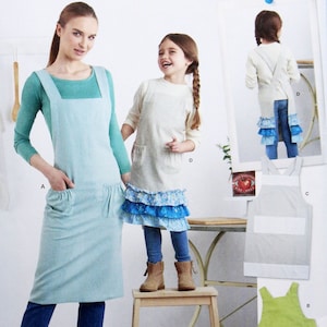 Simplicity Sewing Pattern 9436, Adults&#39; and Childs&#39; Cross-back Aprons, Childs&#39; Size XS - L, Adult Size XS - XL, Uncut/Ff, Simplicity S9436