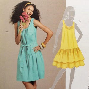 McCall&#39;s Sewing Pattern 5873, Misses&#39; Pullover Sleeveless Dress with Lower Ruffles, Misses&#39; Size 4 6 8 10 12, Uncut/FF, McCall&#39;s M5873