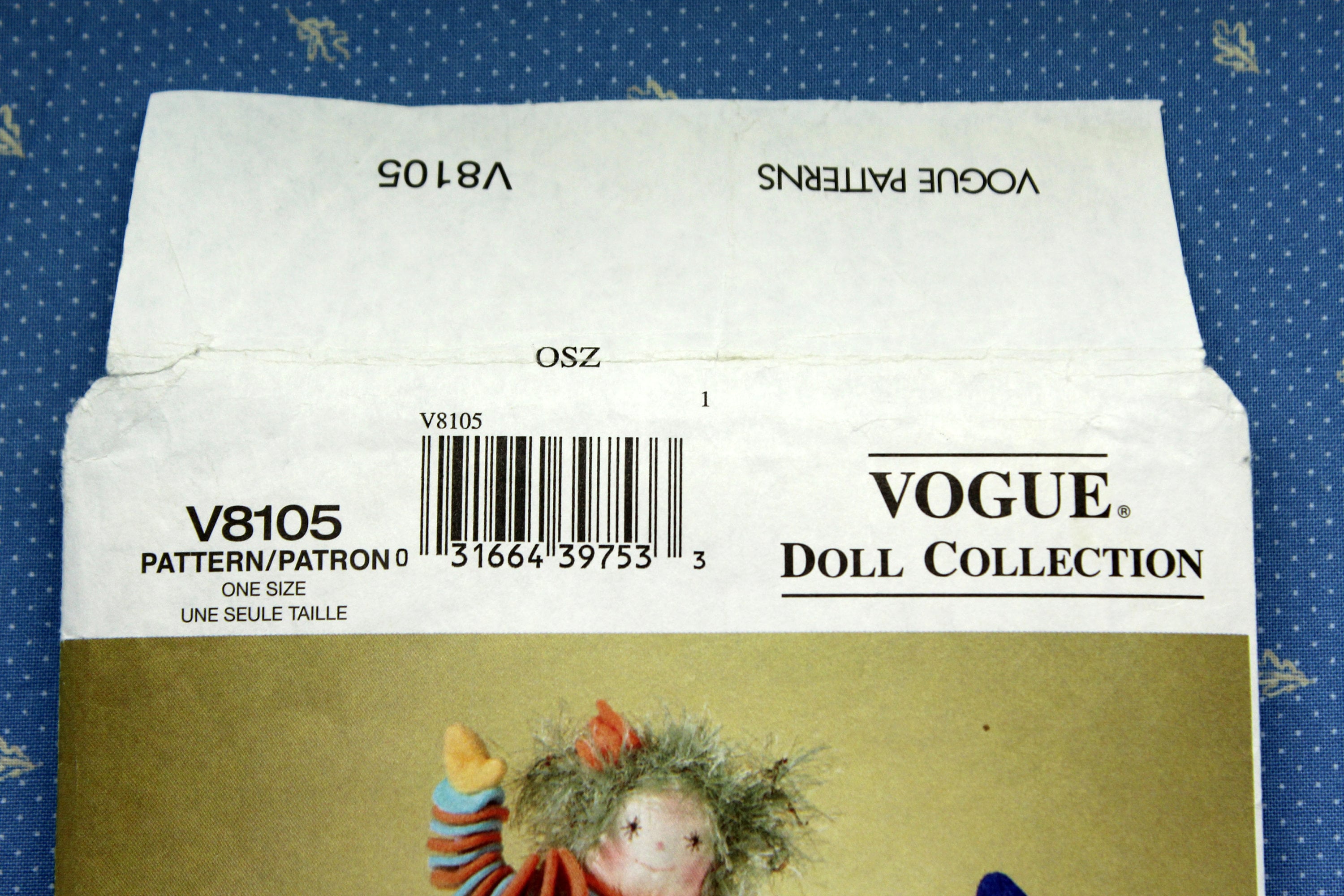 Vogue V8105 Fleece Circle Dolls Sewing Pattern Vogue Doll Collection Pattern Uncut/FF Vogue Sewing Pattern 8105