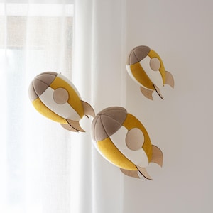 Decorazioni fatte a mano a forma di razzo per la cameretta dei bambini o per la cameretta dei neonati