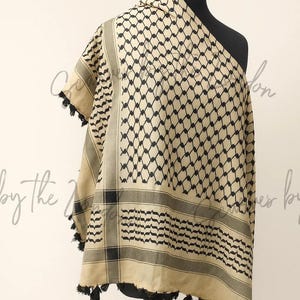 Palestine Keffiyeh with Tassels | 130cm Square Scarf | Geometrical Design Shehmagh | 4 Colors Available