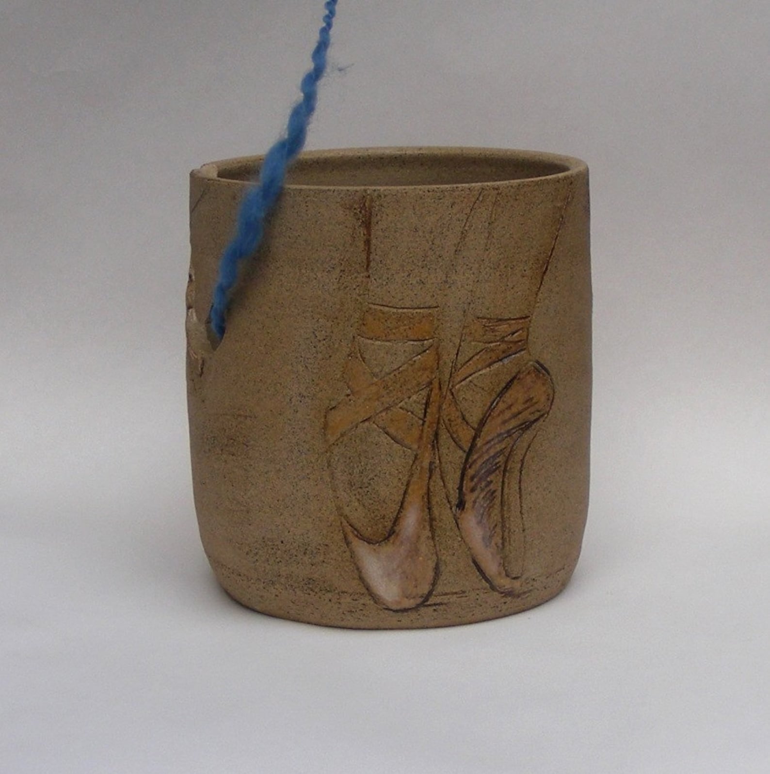 stoneware yarn bowl with etched ballet dancer