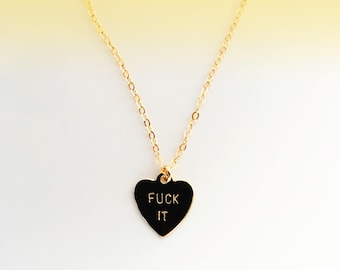 F.CK IT ハートチャームネックレス（編集画像）