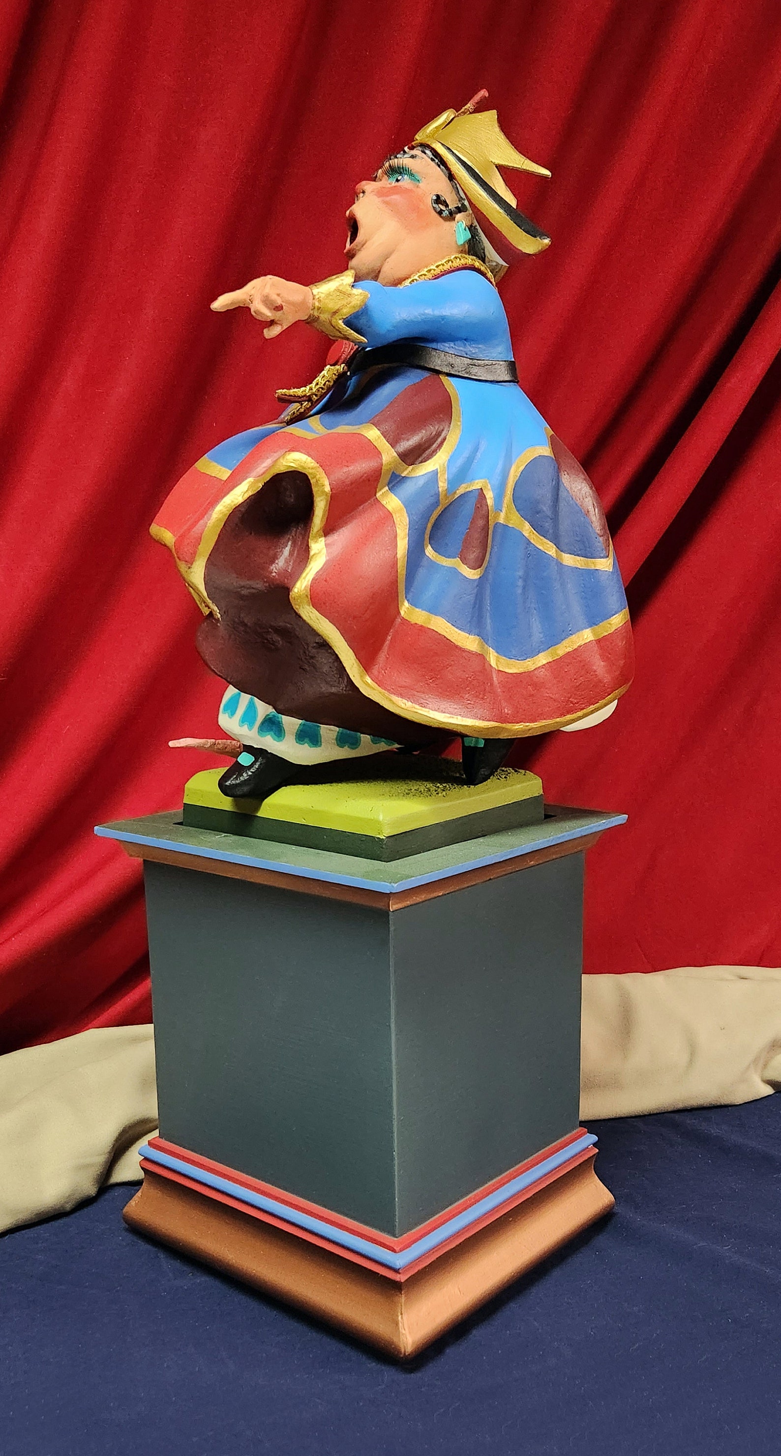 Off With Her Head rocking Queen of Hearts - Etsy