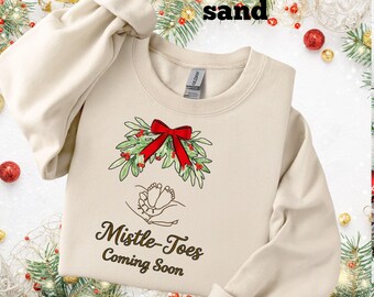 Ensemble de sweat-shirts pour faire l'annonce de la grossesse d'une maman et d'un futur papa : pulls de vacances assortis