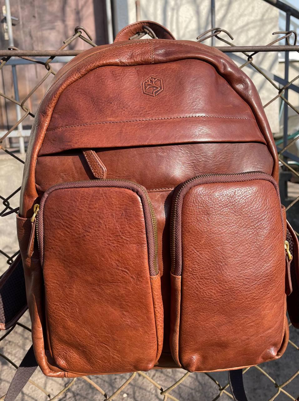 Leather Brown Backpack. Valentina Brand. Made in Italy  display picture 3