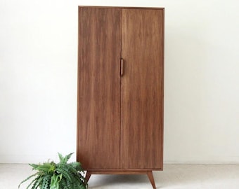 Mid-Century Schrank aus Nussbaum | Nadine Schlafzimmerschrank