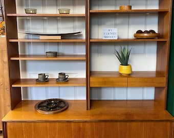 Mid Century G-Plan Form 5 Teak Wandregal | Danish Modern Modulares Bücherregal | Vintage 1960er Jahre Aufbewahrungsschrank