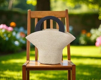 Handmade Straw Woven Handbag: Hat-Shaped Beach Tote