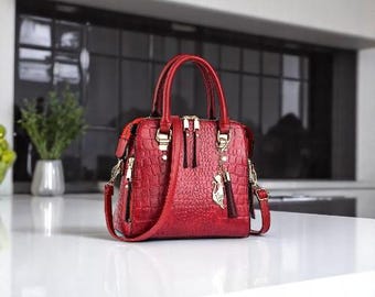 Crocodile Pattern PU Leather Handbag: Tassel Designer Shoulder Bag