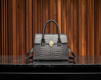 Alligator Patent Leather Crossbody Bag: Designer Commuter Handbag