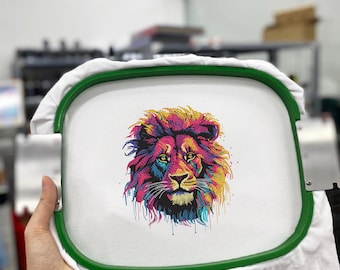 Leeuwenkop borduurwerk ontwerpen | Kleurrijke leeuw machineborduurbestand | Borduurpatroon dieren | Geborduurd leeuwengezicht | Direct downloaden