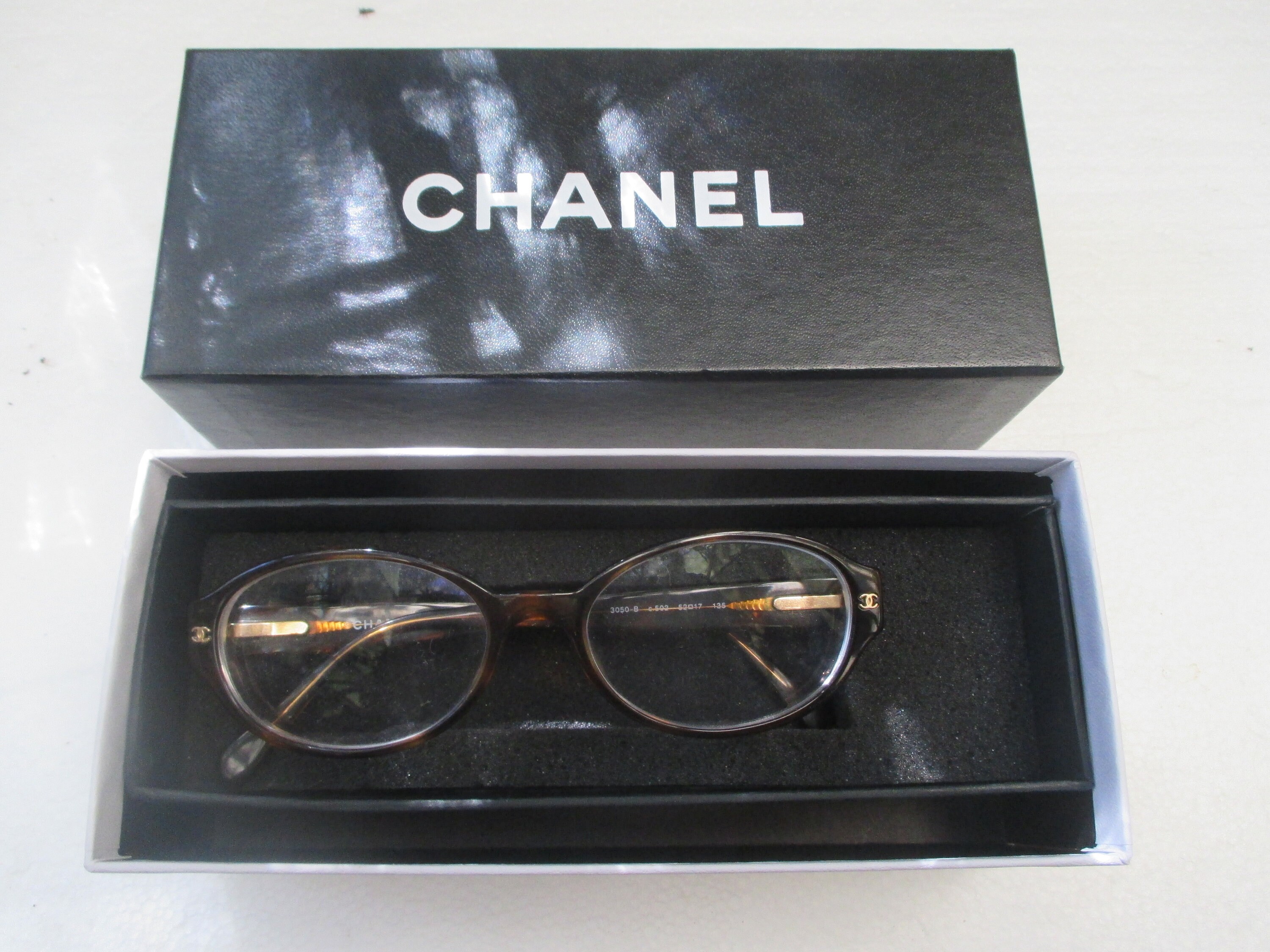 CHANEL 90s BROWN TORTOISE FRAME QUILTED SUNGLASSES – RDB