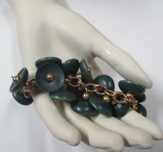 Green Wooden Charm Bracelet 40s50s - image 1