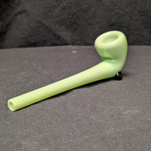 Pipe Sherlock vert laiteux 6-7" : verre borosilicaté style Gandalf