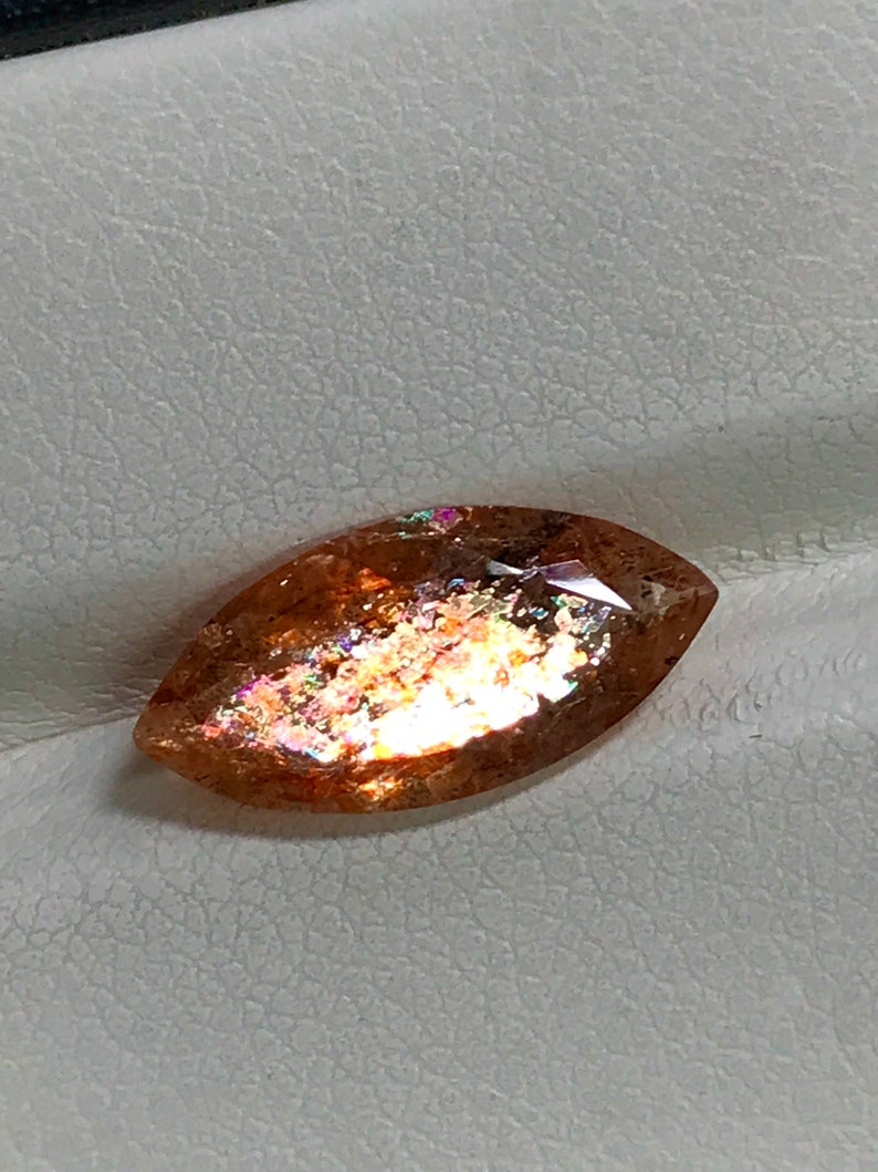 SUNSTONE Truly High Quality Natural Golden Color Full Flash Fire Faceted Fine Cut Stone Huge Size 7.5x15.5 mm Height 4.5 mm image 5