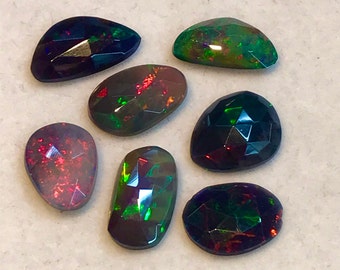 Opal - AAAA++++ - welo Ethiopian Opal Natural opal - Black Smoked Opals Fine Cut Rose Cut slices super sparkle - size 9x12 - 9x15 mm - 7 pcs