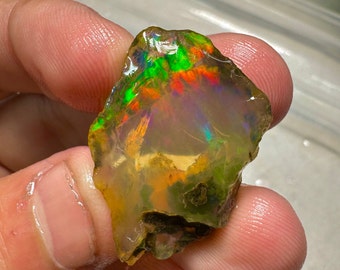 Opal - AAA - high Quality 100 % Natural Rock Mineral Amazing Strong Flash Fire Huge size Rock size -20x31 mm Long - 42.30Crt