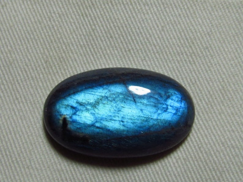 Oval shape Cabochon Huge size LABRADORITE 19x35 mm Gorgeous Strong Blue Fire New Madagascar