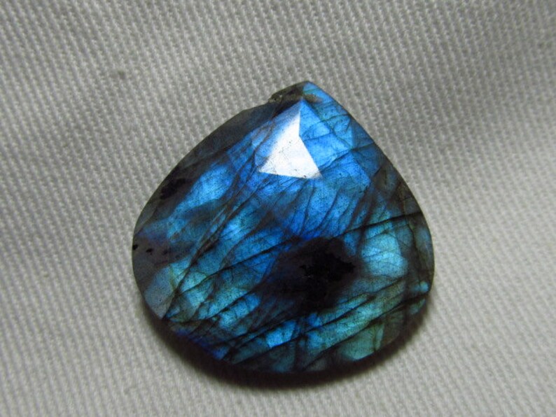 Faceted Heart Shape Briolett Focal Drilled Amazing Strong Flashy Fire Huge Size 30 mm DRILLED So Gorgeous Nice Quality LABRADORITE