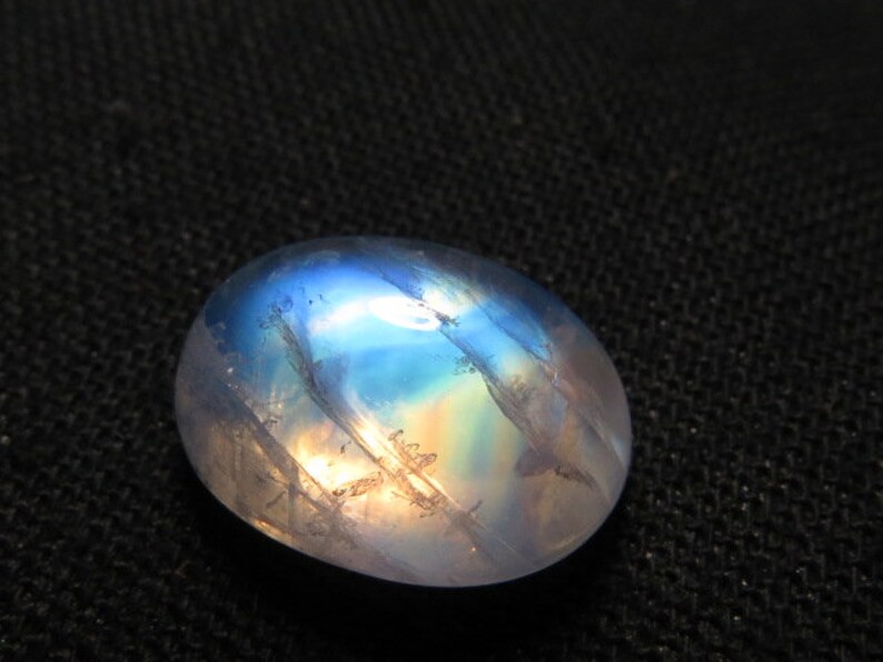 High Quality So Gorgeous amazing Cabochon amazing Strong Flash Fire Huge size 12x16 mm Height 8 mm Rainbow Moonstone AAAA