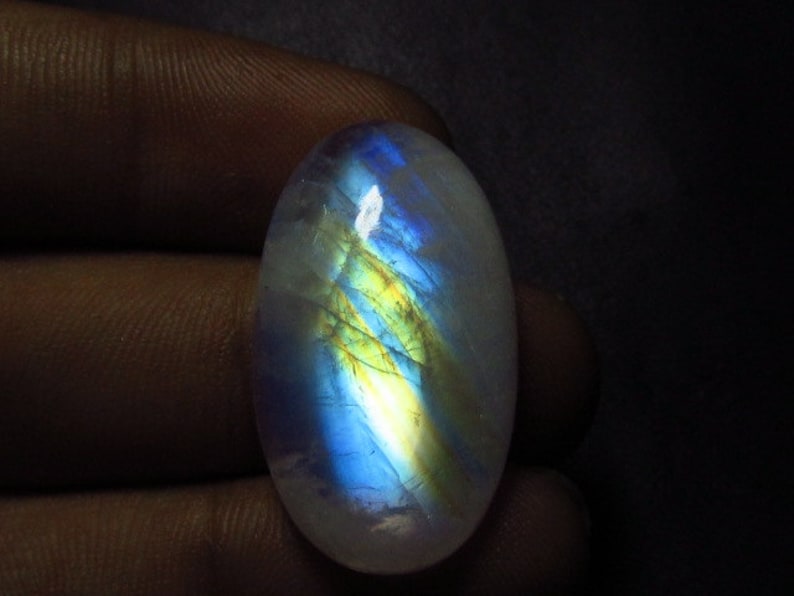 Rainbow Moonstone High Quality Gorgeous Rainbow Fire Strong Flash Oval shape Cabochon 16x28 mm Huge Size