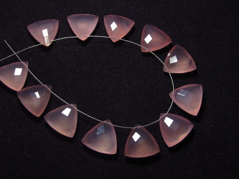 Faceted Trillion Shape Briolett Sparkle 5 Matched Pairs Calibrated size 14x14 mm Gorgeous Pink Rose CHALCEDONY