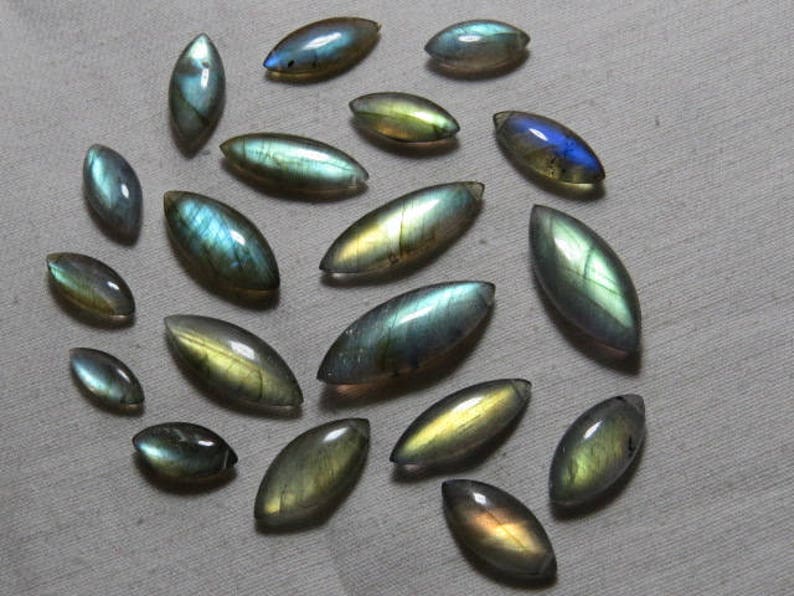 5x12-9x25 mm- 19 pcs High Quality So Gorgeous LABRADORITE AAA Smooth Polished Marquise Briolettes Nice Strong Blue Multy Fire size