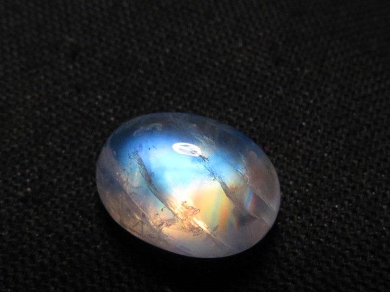 High Quality So Gorgeous amazing Cabochon amazing Strong Flash Fire Huge size 12x16 mm Height 8 mm Rainbow Moonstone AAAA