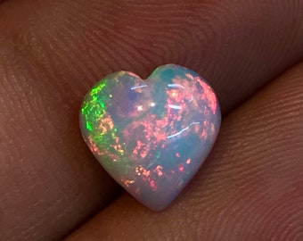 Opal Welo Ethiopian-  Amazing Green Red Mix Fire -AAA - High Quality - Heart Cabochon Size - 10x10 mm Hight - 4mm