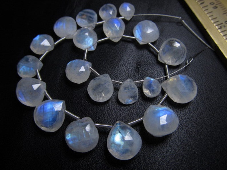 AA-high quality RAINBOW MOONSTONE so gorgeous full flashy fire super sparkle faceted Heart briolett size 10-5 mm 20 pcs