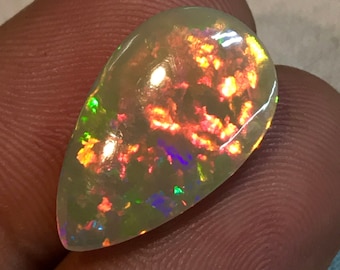 Opal Welo Ethiopian-  Amazing Galaxy Mix Red Green Blue Fire - AAAAAAAAA - High Quality - Cabochon Size - 11x18.5 mm Hight 4 mm