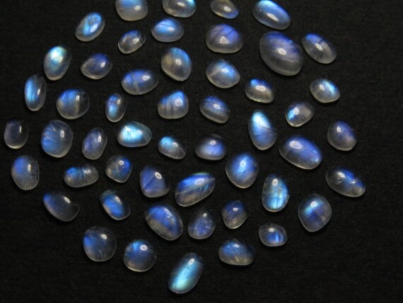Arc-en-pierre Arc-en-pierre Arc-en-pierre de lune - AAA - haute qualité lisse poli tranches magnifique arc en ciel feu taille - 4.5x6 - 8x11.5 mm - 51 pcs 504332 Arc-en-pierre Arc-en-pierre Arc-en-pierre de lune - AAA - haute qualité lisse poli tranches magnifique arc en ciel feu taille - 4.5x6 - 8x11.5 mm - 51 pcs 504332